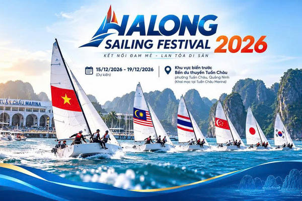 Lần đầu tổ chức giải thuyền buồm quốc tế trên vịnh Hạ Long, quy tụ 12 đội tranh tài
