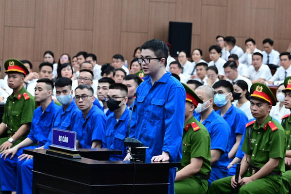 Mr Pips khai "biến nhà đầu tư thành con bạc" trên sàn ngoại hối ảo