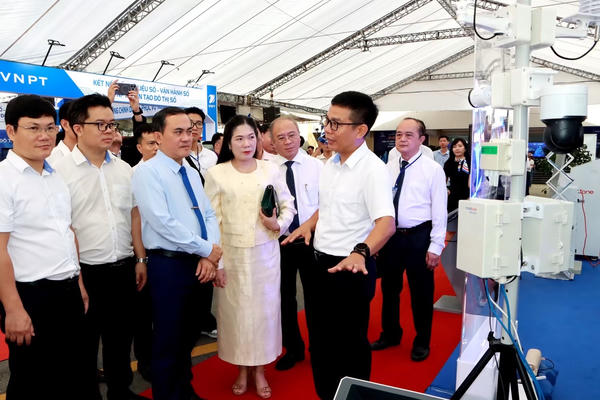 Đồng Nai khai mạc triển lãm DigiFest 2026, ra mắt hai nền tảng số Đồng Nai khai mạc triển lãm DigiFest 2026, ra mắt hai nền tảng số