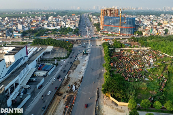 Đường Cổ Linh được rào chắn trong 3 tháng, người dân cần lưu ý khi lưu thông Đường Cổ Linh được rào chắn trong 3 tháng, người dân cần lưu ý khi lưu thông