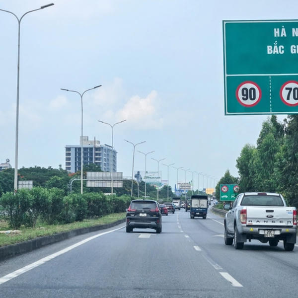 Nghiên cứu mở rộng cao tốc Hà Nội - Bắc Giang lên 8 làn xe theo hình thức PPP