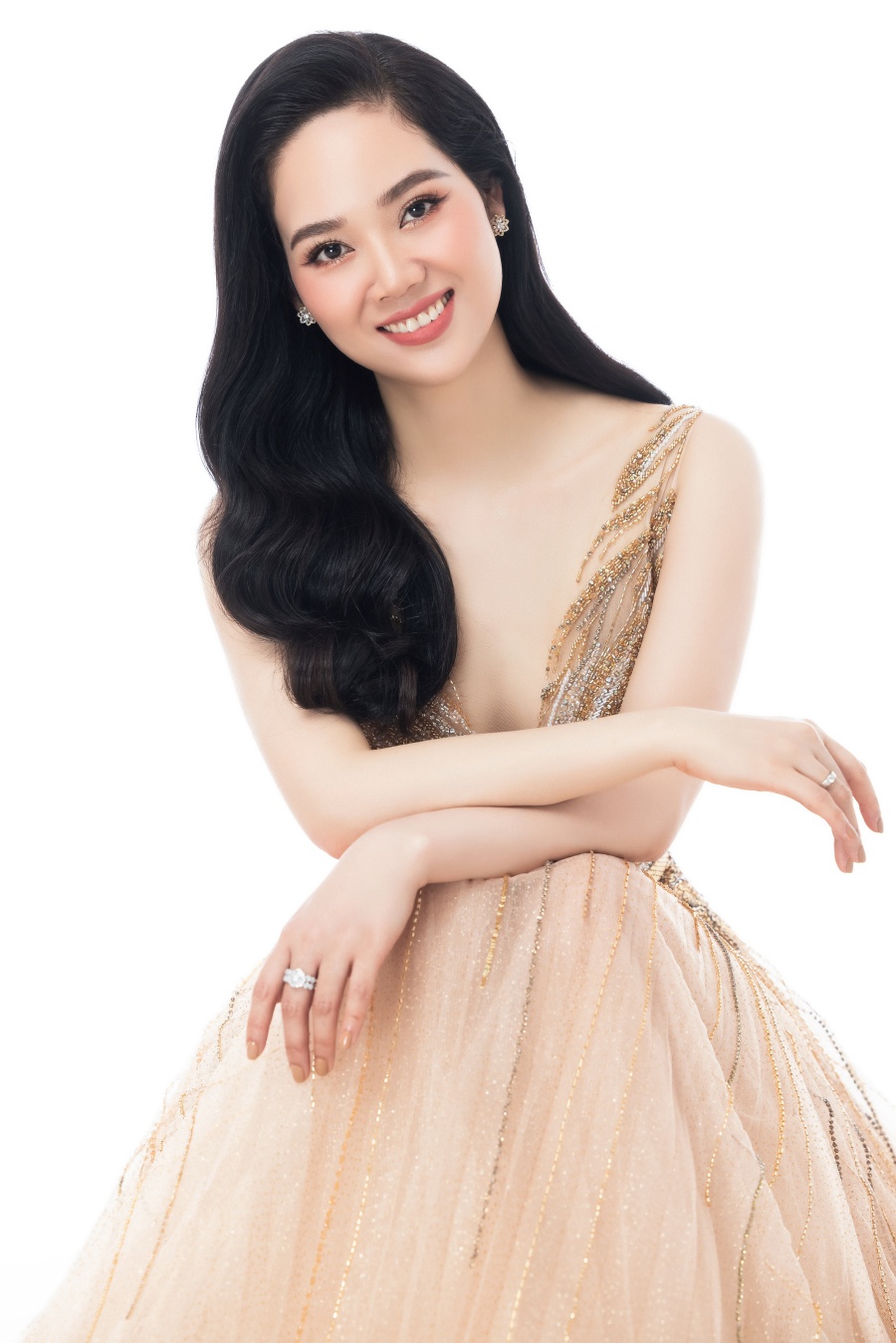 &nbsp;Cuộc sống của gia đình nàng hậu rất viên mãn bên người chồng hiện là trưởng phòng an ninh của Công an TP. Hải Phòng và hai cậu con trai.&nbsp;