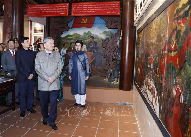 Tổng Bí thư Tô Lâm dâng hương tưởng niệm các đồng chí lãnh đạo tiền bối- Ảnh 2.