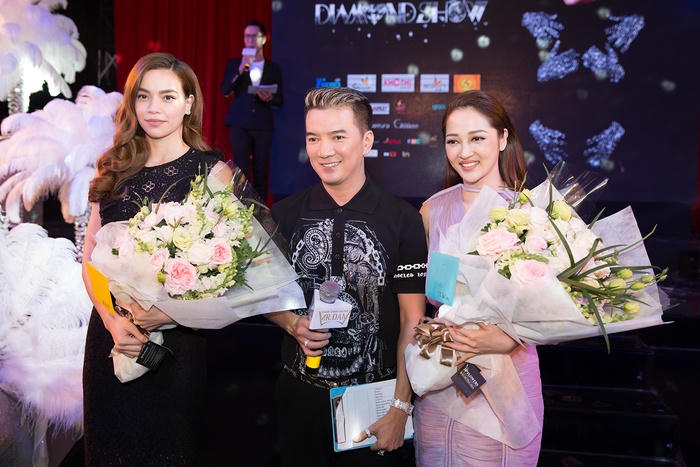 'Siêu show' 9 tỷ của Đàm Vĩnh Hưng có gì đặc biệt?