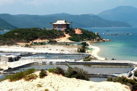 Ngắm cảnh đẹp tuyệt vời trên biển Đầm Môn