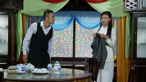 "Ải mỹ nhân": Thúy Diễm đòi lột áo, cào mặt bồ nhí Lương Thế Thành - 2