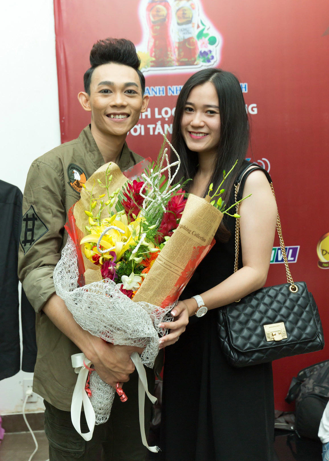 Hồng Thanh trở thành Quán quân Cười Xuyên Việt 2017 bảng Tài năng