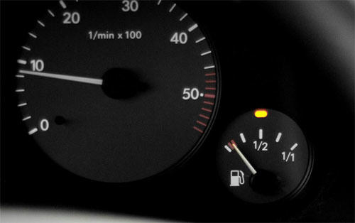 5-lam-tuong-ve-cach-tieu-thu-xang-tren-oto-1