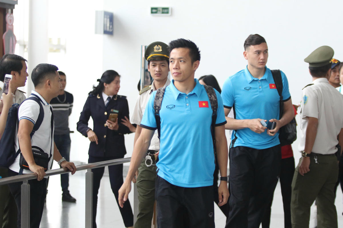 Tuyển Việt Nam sang Malaysia đá chung kết AFF Cup