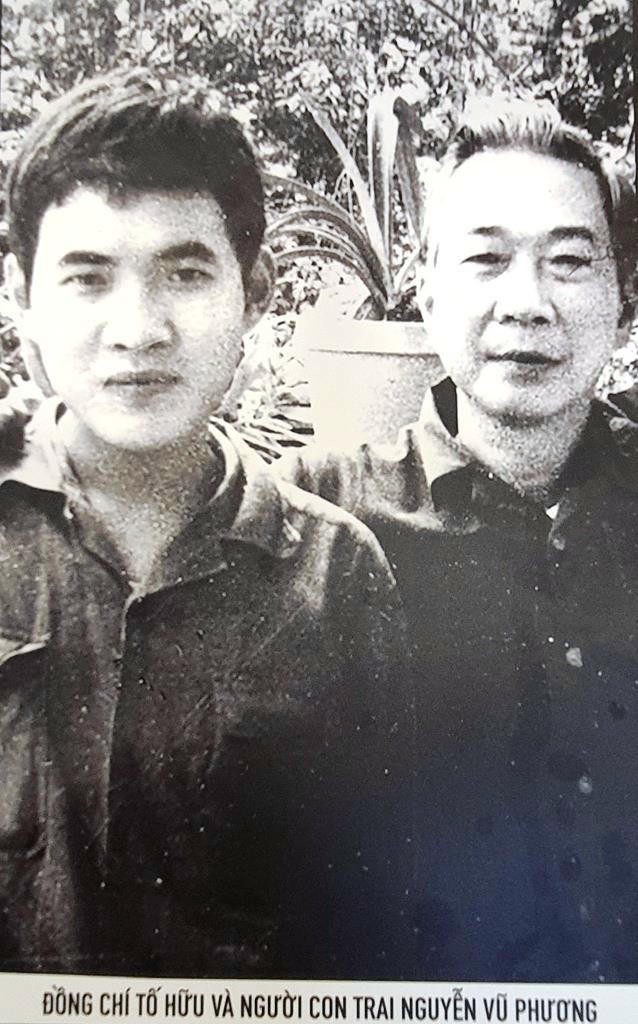 Chân thực những hình ảnh đi cùng năm tháng về nhà thơ Tố Hữu - ảnh 8