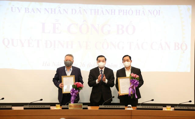 Chủ tịch Hà Nội bổ nhiệm 4 Giám đốc Sở và Chánh Văn phòng UBND thành phố - 2 Chủ tịch Hà Nội bổ nhiệm 4 Giám đốc Sở và Chánh Văn phòng UBND thành phố - 2