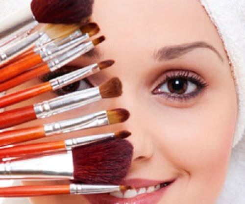 Kết quả hình ảnh cho dụng cụ trang điểm mắt