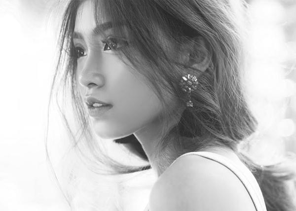 Kết quả hình ảnh cho kết hợp hoa tai đính đá