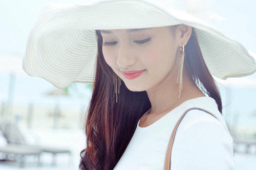 Kết quả hình ảnh cho kết hợp mũ mềm rộng vành