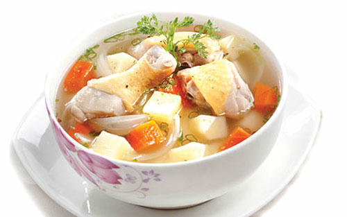 Kết quả hình ảnh cho Canh gà hầm củ sen
