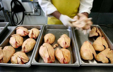 Hoa mi, gan ngong - thu am thuc xa hoa va tan nhan cua gioi nha giau - Anh 5