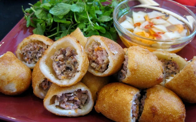 Kết quả hình ảnh cho Bánh rán mặn Hà Nội