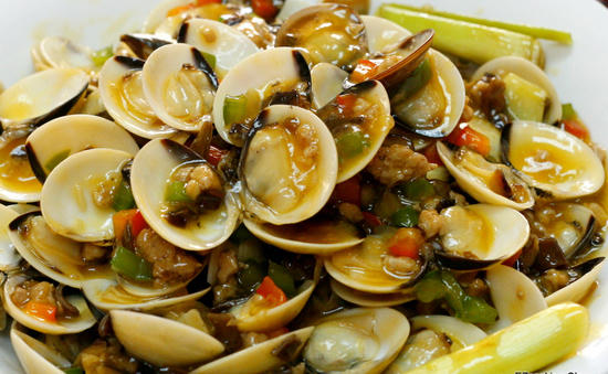 Kết quả hình ảnh cho Ngao xào cay