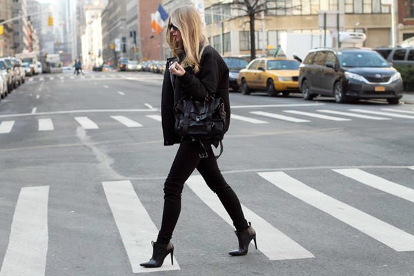 Hình ảnh có liên quan