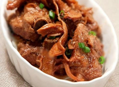 Kết quả hình ảnh cho thịt kho măng khô