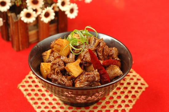 Kết quả hình ảnh cho thịt kho măng khô