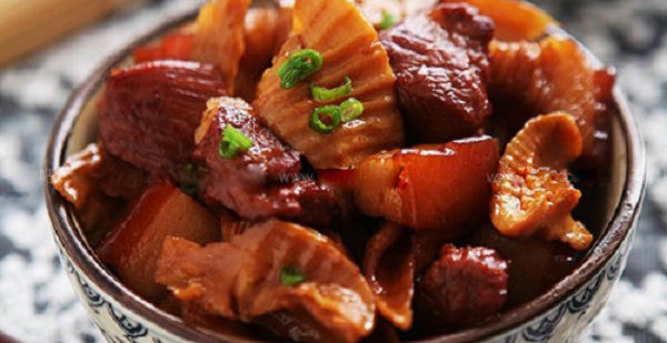 Kết quả hình ảnh cho thịt kho măng khô