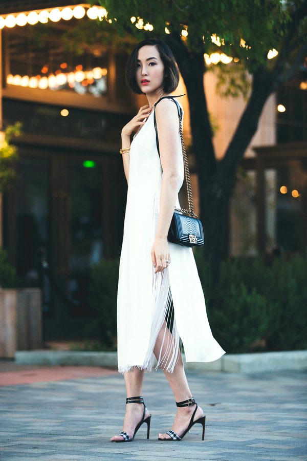 Kết quả hình ảnh cho Sandals quai siêu mảnh sao Châu Âu