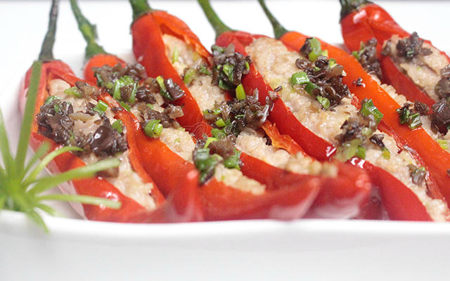 Kết quả hình ảnh cho ớt sừng nhồi thịt heo bằm