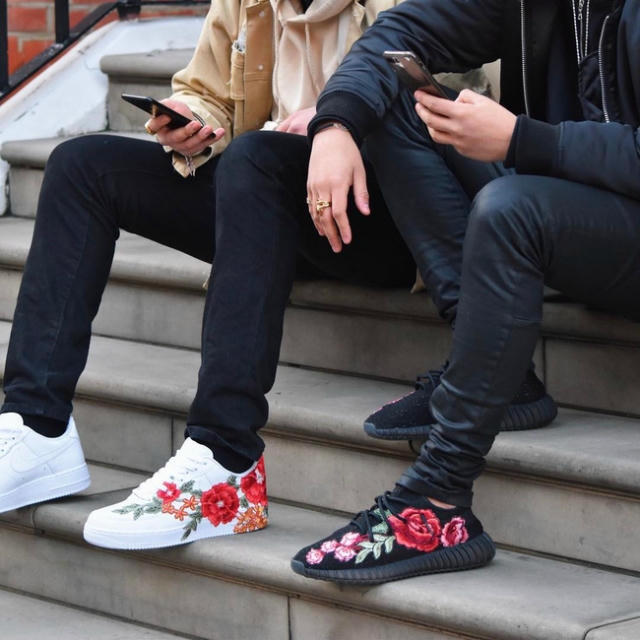 Kết quả hình ảnh cho Giày sneaker thêu sao Châu Âu