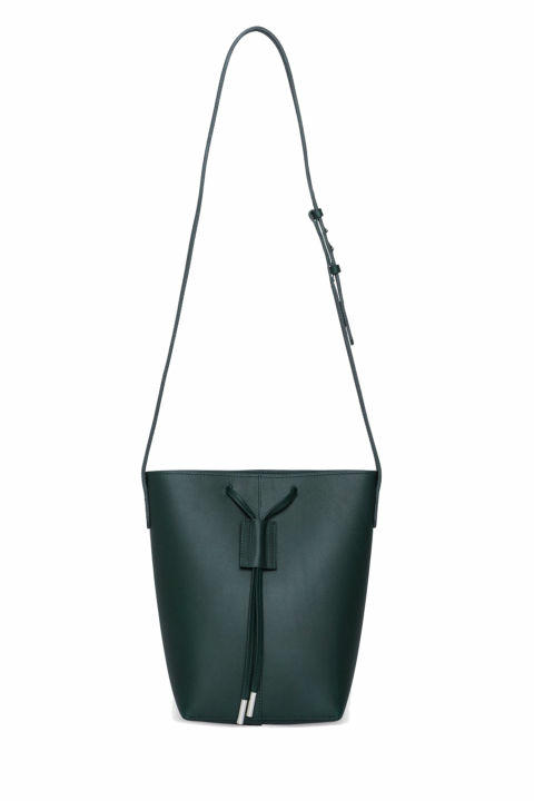 20 chiếc túi bucket bag từ bình dân đến sang chảnh ELLE VN