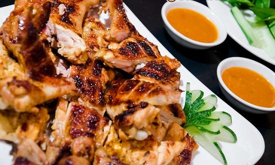 Kết quả hình ảnh cho gà nướng lu