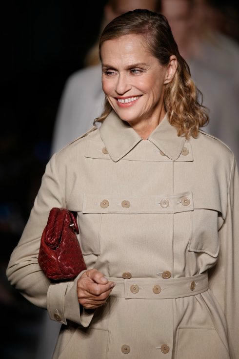 Nữ diễn viên Lauren Hutton