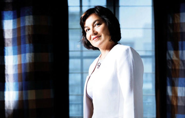 nhung guong mat giu vi tri chu chot trong noi cac moi cua phap hinh 7