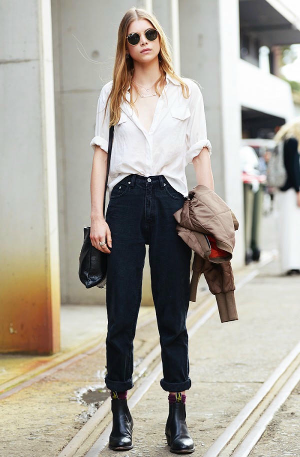 5 kiểu giày thời trang ứng dụng cao mà nàng nào cũng phải có: Chelsea Boots 343