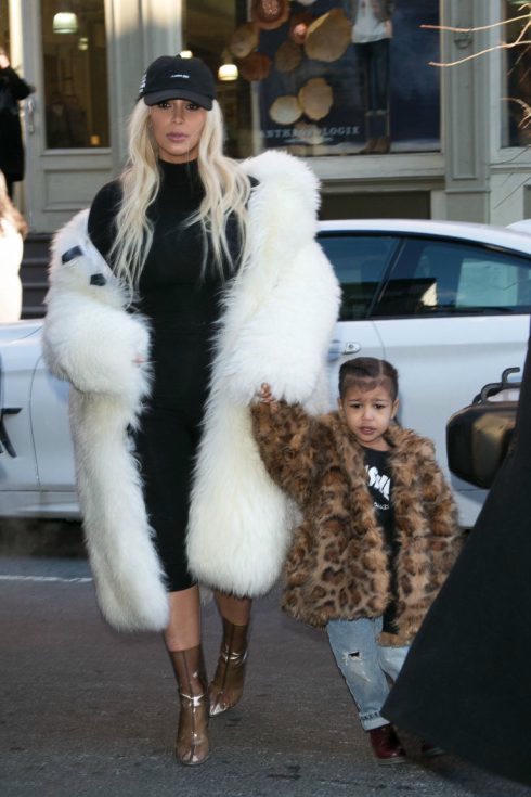 10 cặp mẹ con có gu thời trang đẹp nhất làng giải trí 