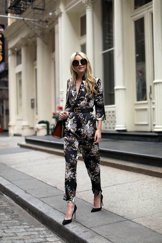 ELLE Style Calendar: Jumpsuit & matchy-matchy set hoạ tiết mùa hè