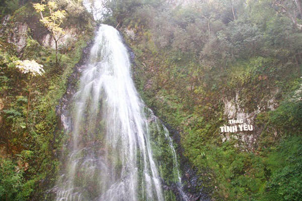 Kết quả hình ảnh cho Thác Tình Yêu, Lào Cai