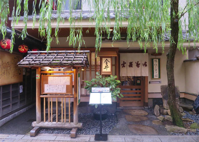 nhung-kieu-nha-hang-nguoi-me-do-an-nhat-phai-biet-4