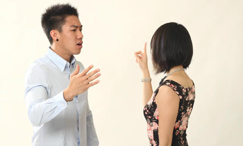 cu-soc-lay-nham-tho-mo-cua-cac-phu-nu-thanh-dat-1