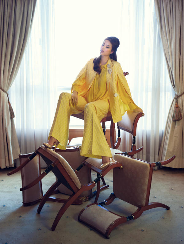 pham-huong-thanh-lich-voi-phong-cach-retro-thap-nien-60-7