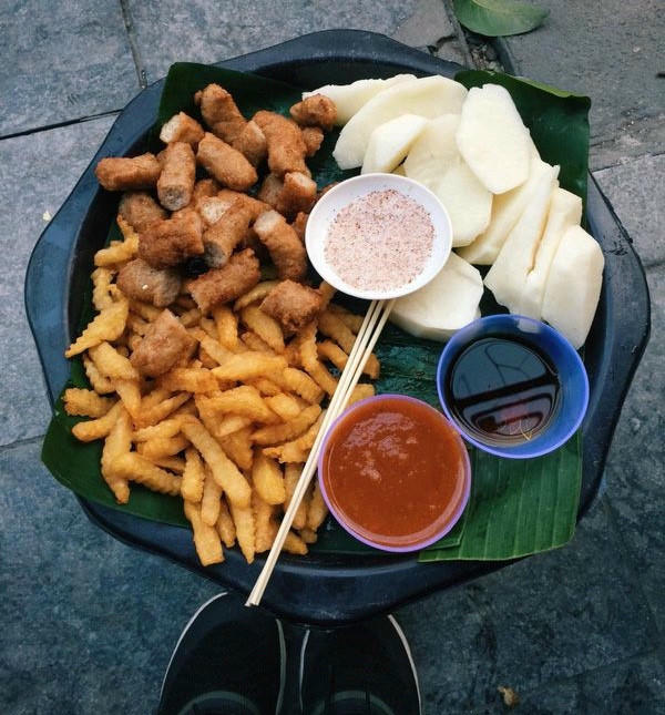 Nhung quan an vat ngon bo re quanh pho di bo Ho Guom hinh anh 6