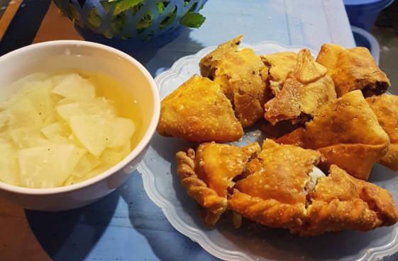 Truy tim nhung hang banh goi noi tieng Ha Noi hinh anh 5