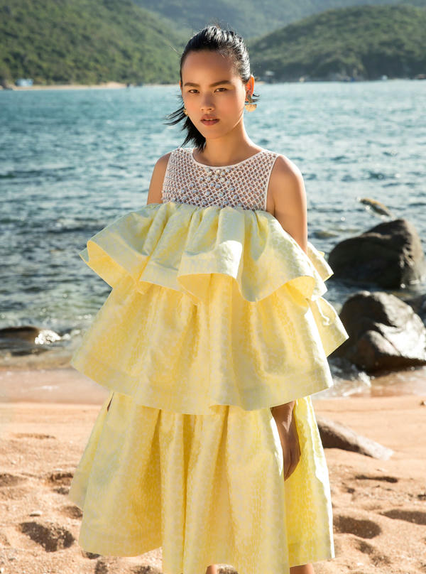 tuyet-lan-bay-bong-cung-vay-mua-ha-4