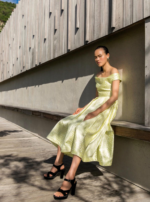 tuyet-lan-bay-bong-cung-vay-mua-ha-5