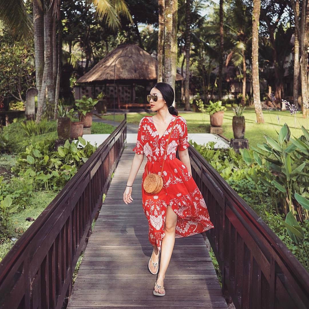 Những bộ ảnh vô cùng "high-end" trên Instagram của Ploypayap.