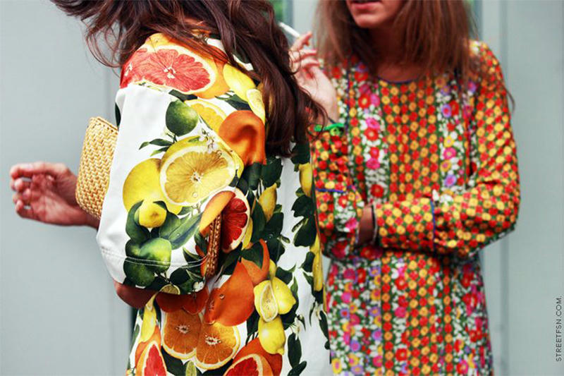 LLE style calender phoi do mua he cung hoa qua