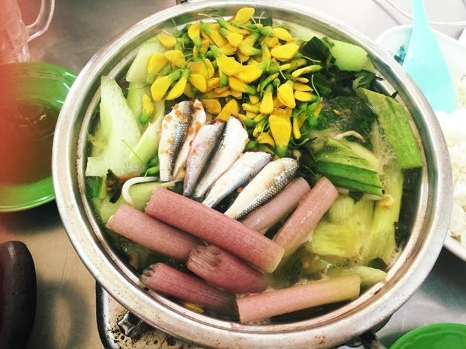 Chùa Lá Sen - điểm đến hot nhất miền Tây mùa nước nổi
