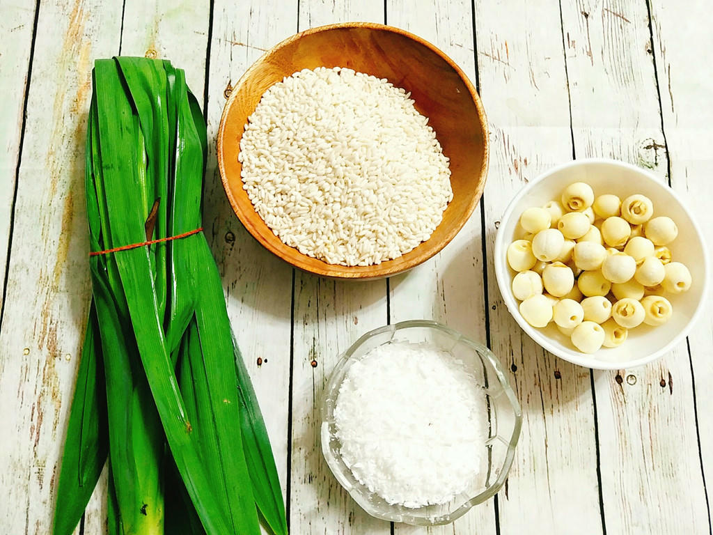 Lam mon xoi hat sen la dua huong vi doc dao hinh anh 1