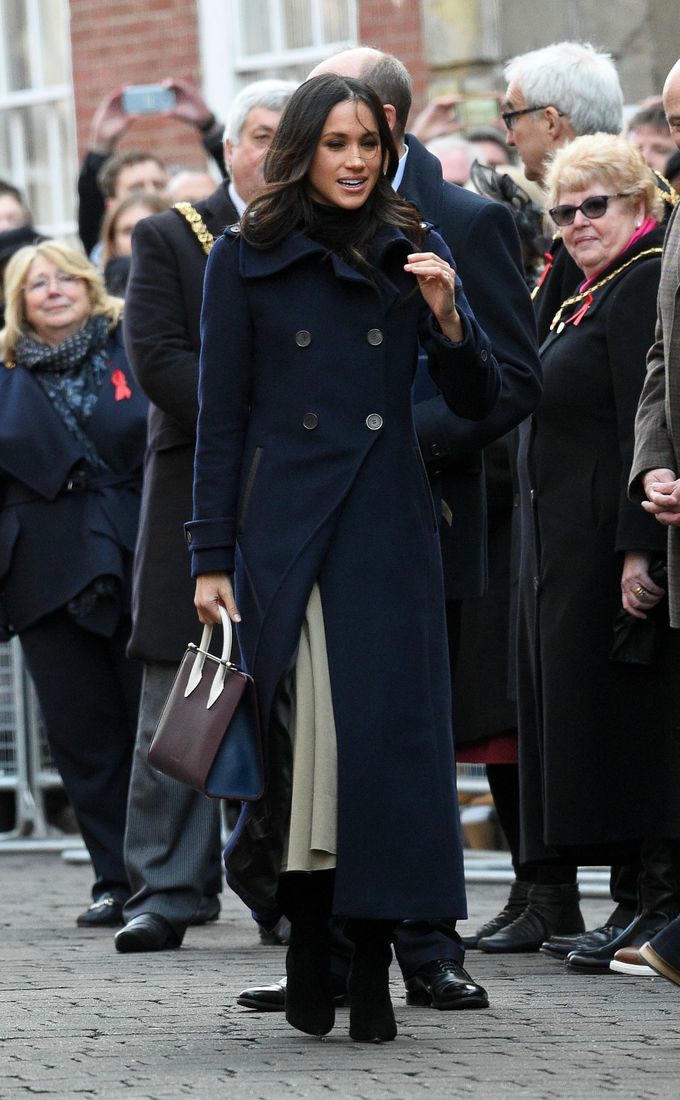 Công nương tương lai Meghan Markle chuộng style thanh lịch, tối giản