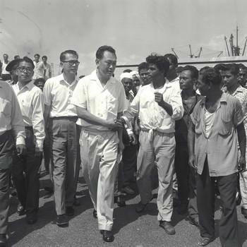 Cuộc đời nhà sáng lập Singapore Lý Quang Diệu qua ảnh